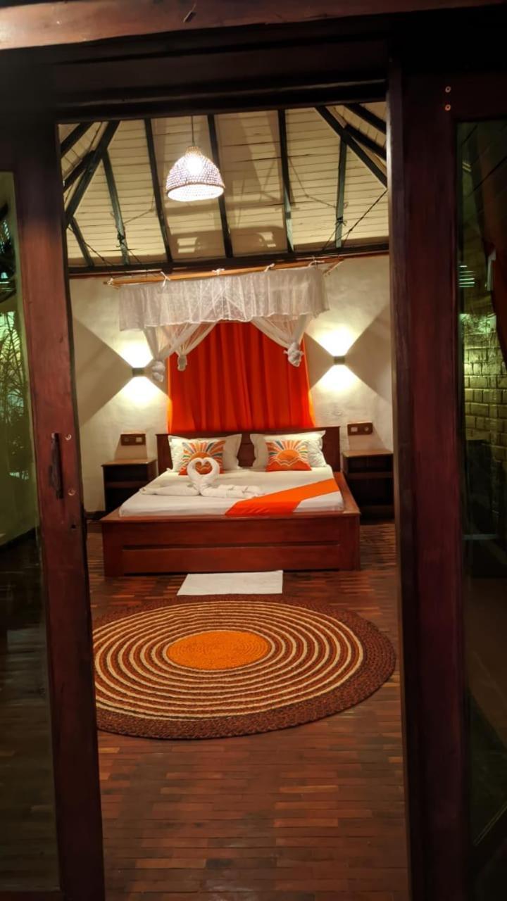 Ampazony Oasis Lodge ماهاجانا المظهر الخارجي الصورة