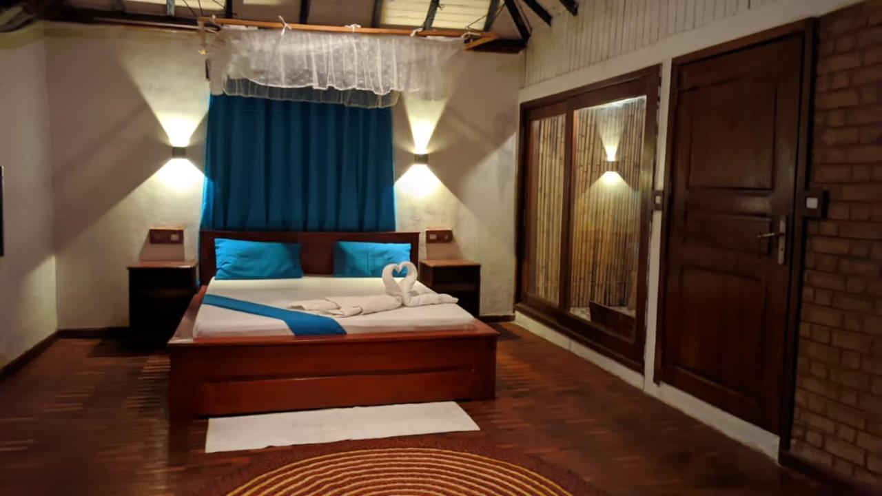 Ampazony Oasis Lodge ماهاجانا المظهر الخارجي الصورة