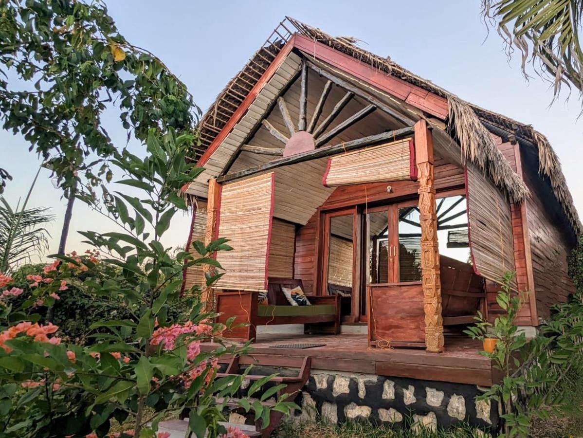 Ampazony Oasis Lodge ماهاجانا المظهر الخارجي الصورة